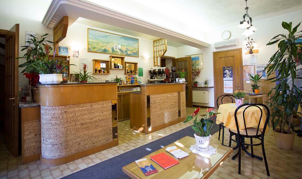 Hotel Vignola Assisi Dış mekan fotoğraf