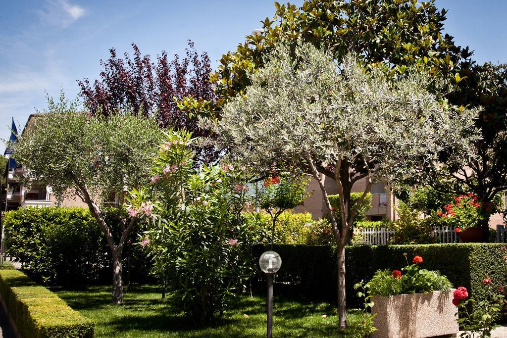 Hotel Vignola Assisi Dış mekan fotoğraf