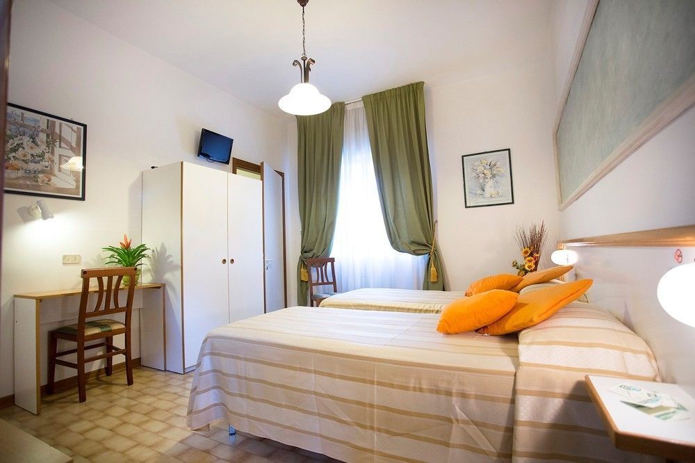 Hotel Vignola Assisi Dış mekan fotoğraf