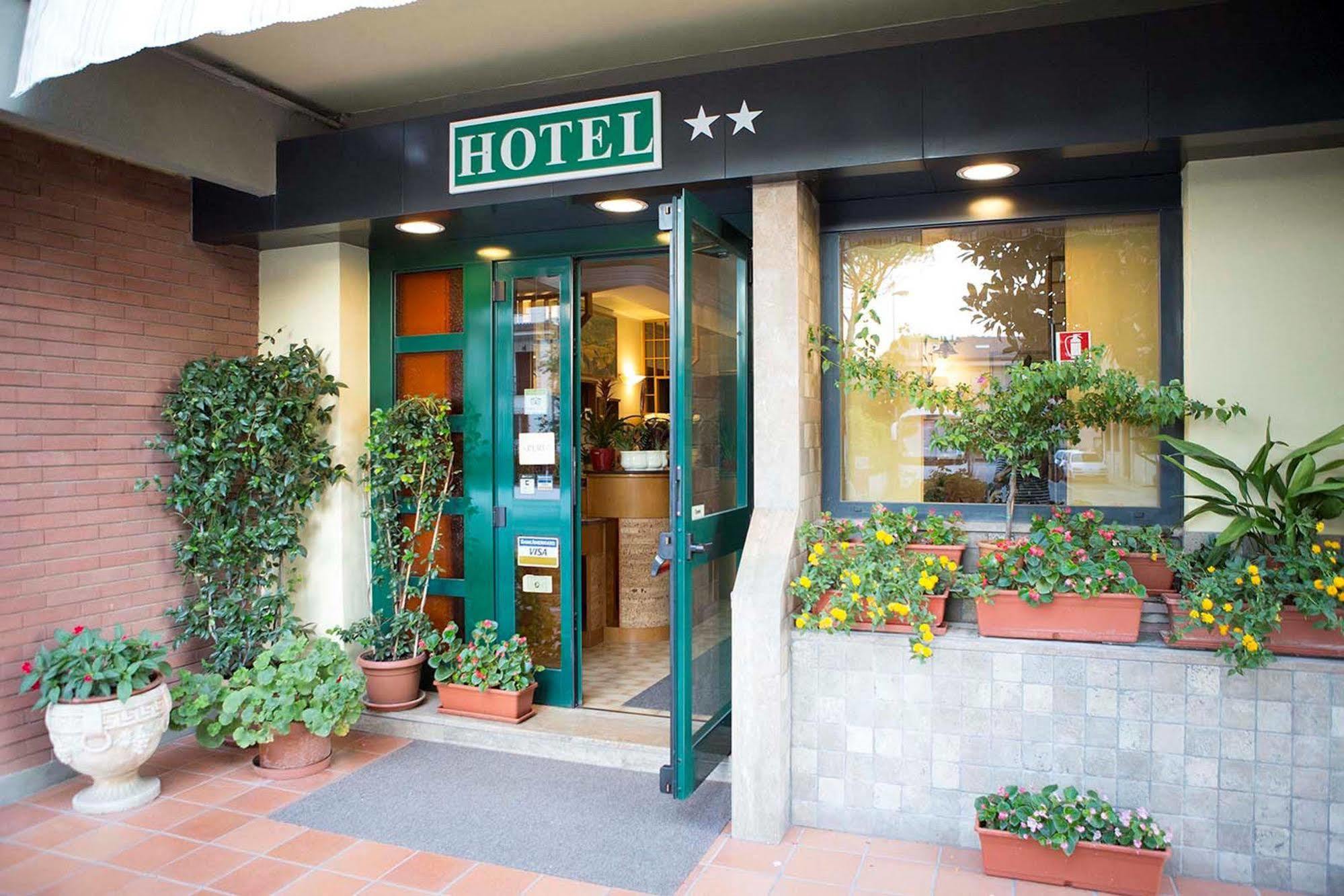 Hotel Vignola Assisi Dış mekan fotoğraf