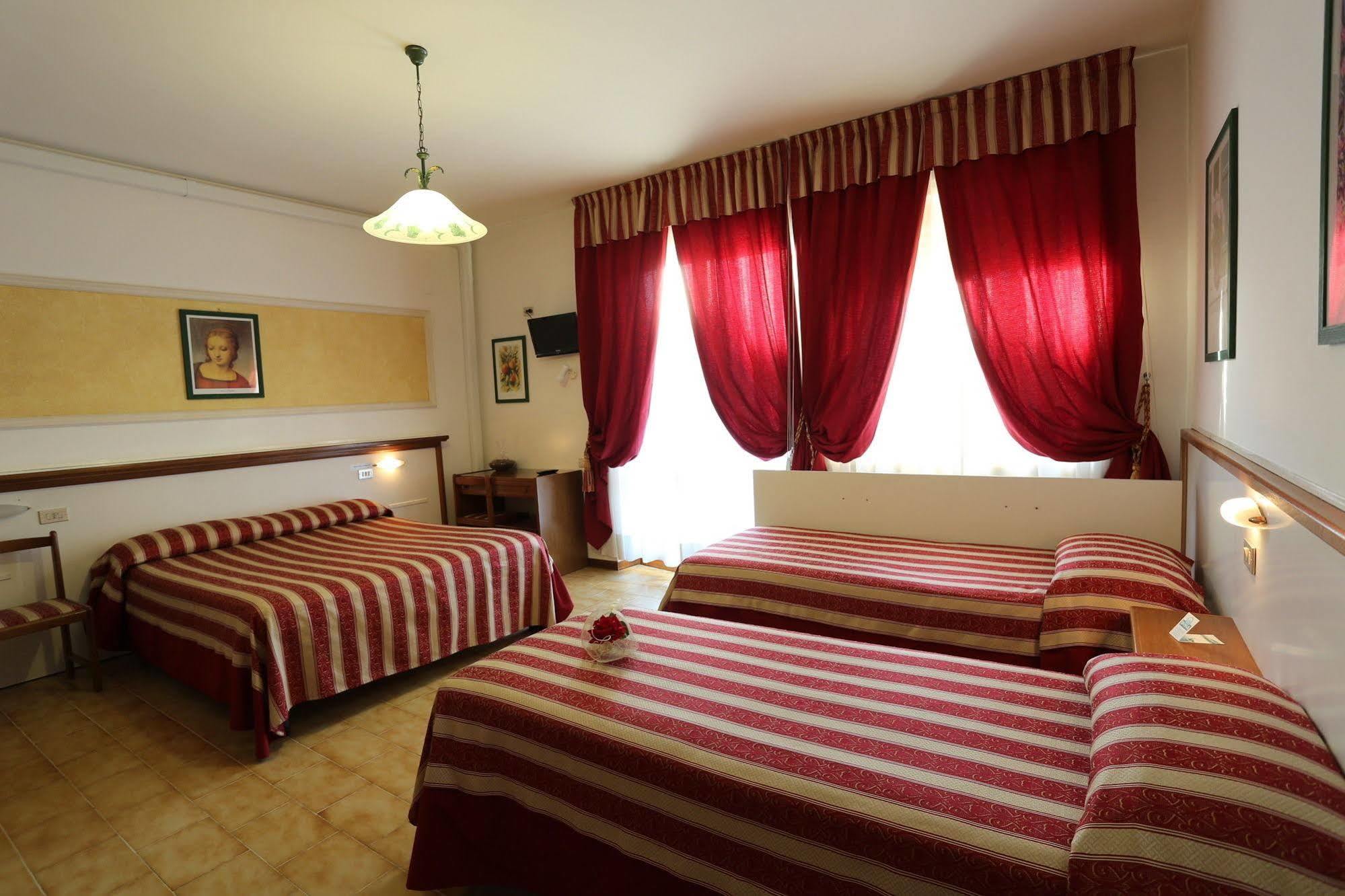 Hotel Vignola Assisi Dış mekan fotoğraf