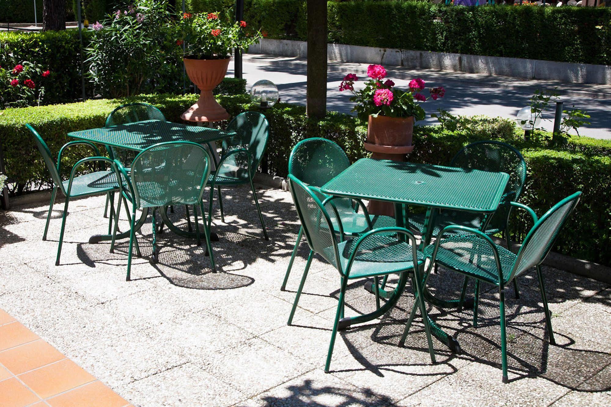 Hotel Vignola Assisi Dış mekan fotoğraf