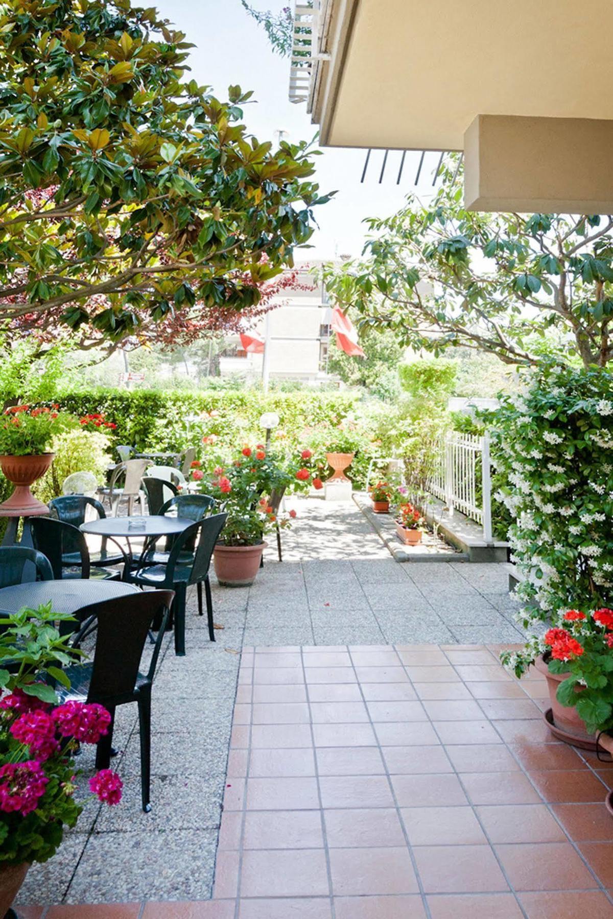 Hotel Vignola Assisi Dış mekan fotoğraf