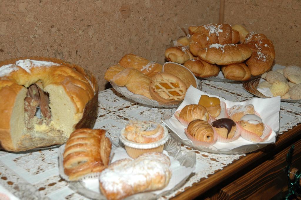 Hotel Vignola Assisi Dış mekan fotoğraf