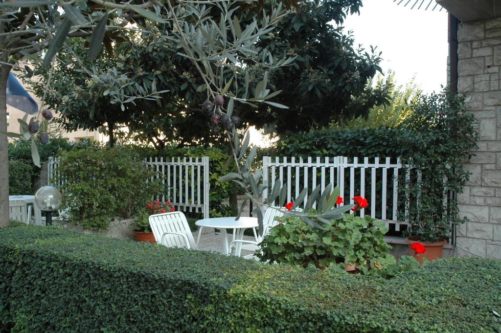 Hotel Vignola Assisi Dış mekan fotoğraf