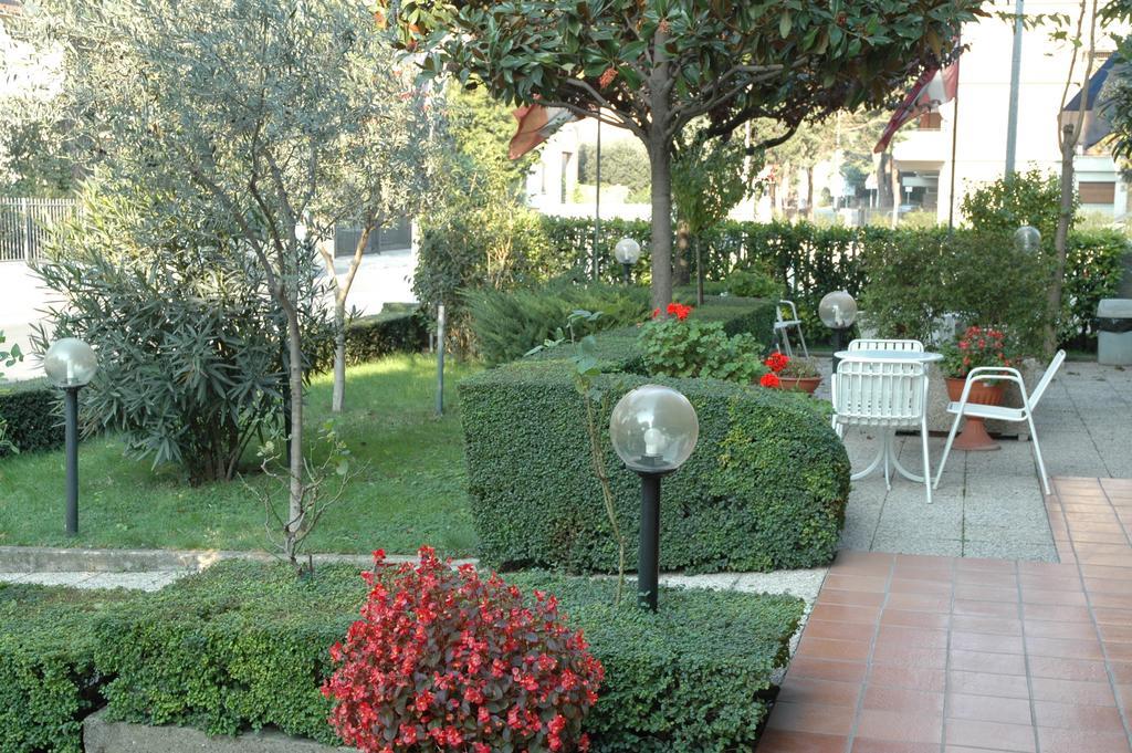 Hotel Vignola Assisi Dış mekan fotoğraf
